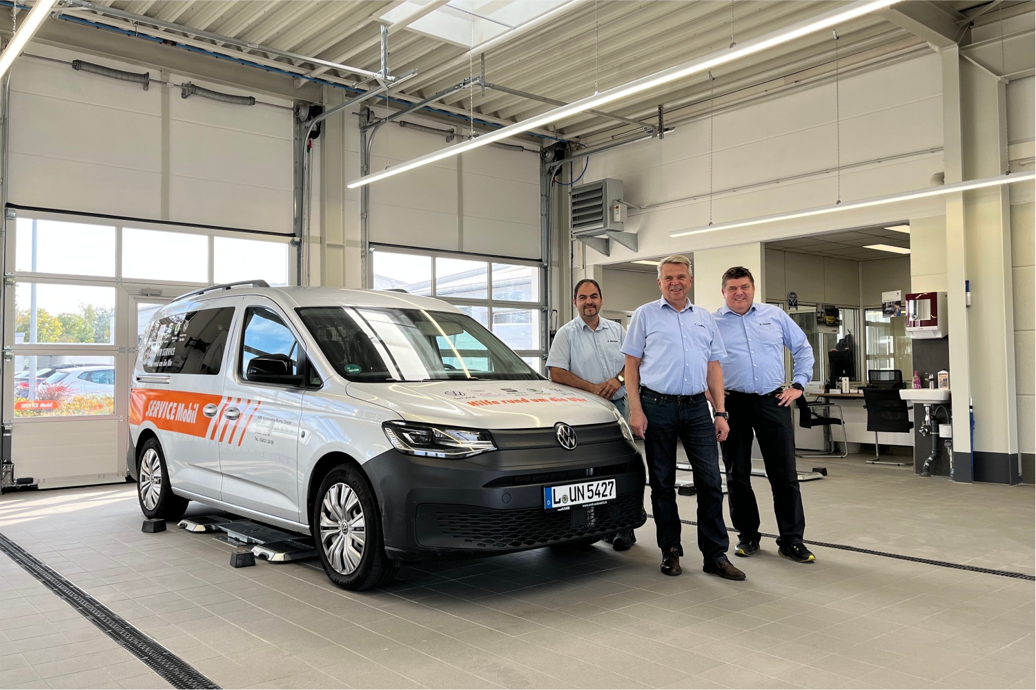 Dialogannahme amb-autowelt-mitarbeiter-steffen-koitzsch